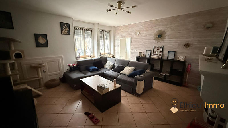 Maison - 104 m² - 4 pièces