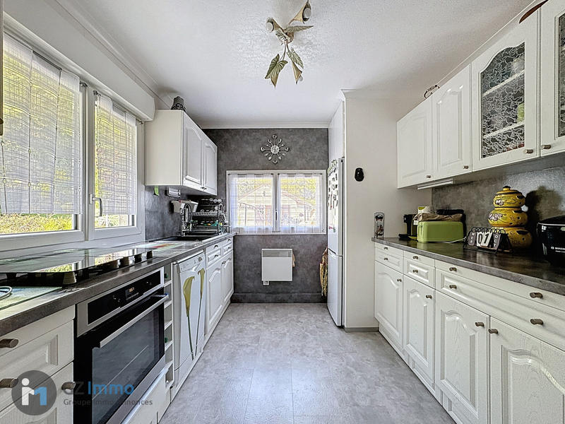 Maison - 92 m² - 5 pièces