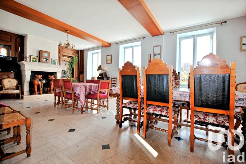 Maison - 435 m² - 15 pièces