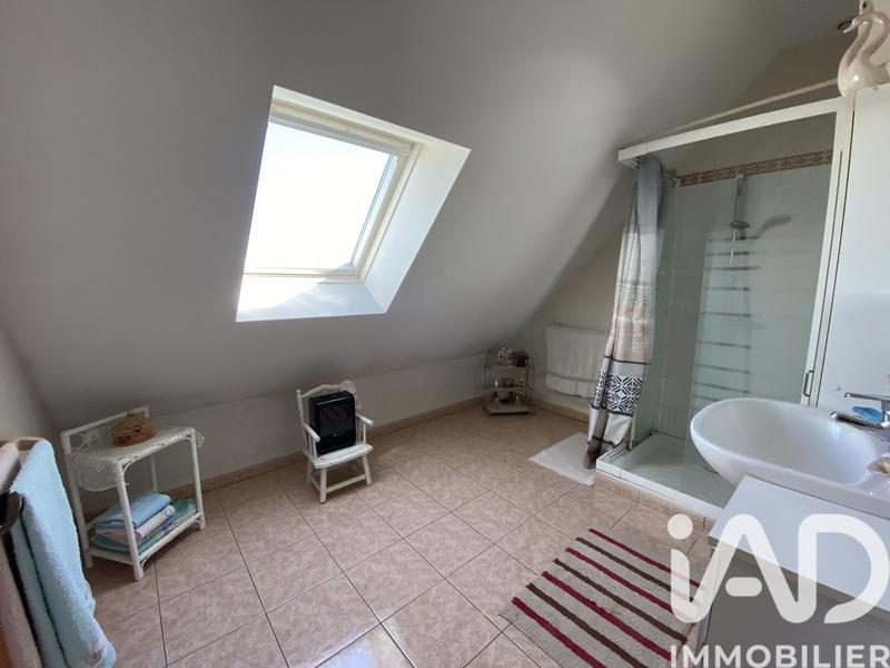 Maison - 185 m² - 8 pièces