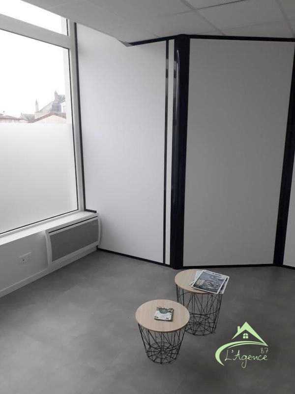 Bureau - 151 m²
