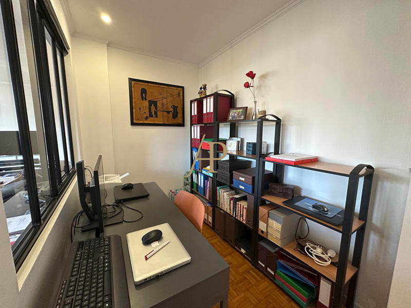 Appartement - 89 m² - 4 pièces