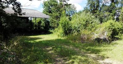 Terrain constructible - 1 759 m²