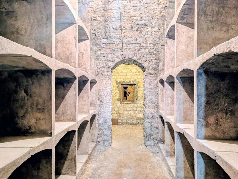 Appartement - 800 m² - 1 pièce