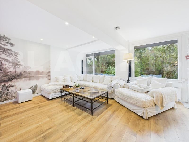 Maison - 138 m² - 6 pièces