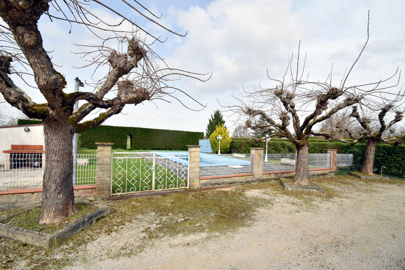 Maison - 140 m² - 6 pièces