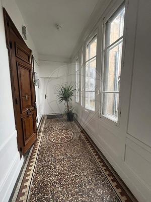 Appartement - 87 m² - 4 pièces