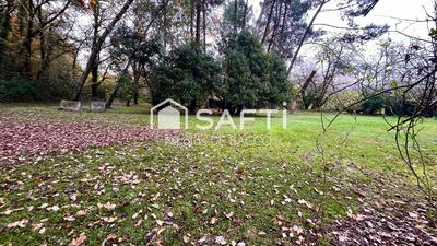 Maison - 180 m² - 6 pièces