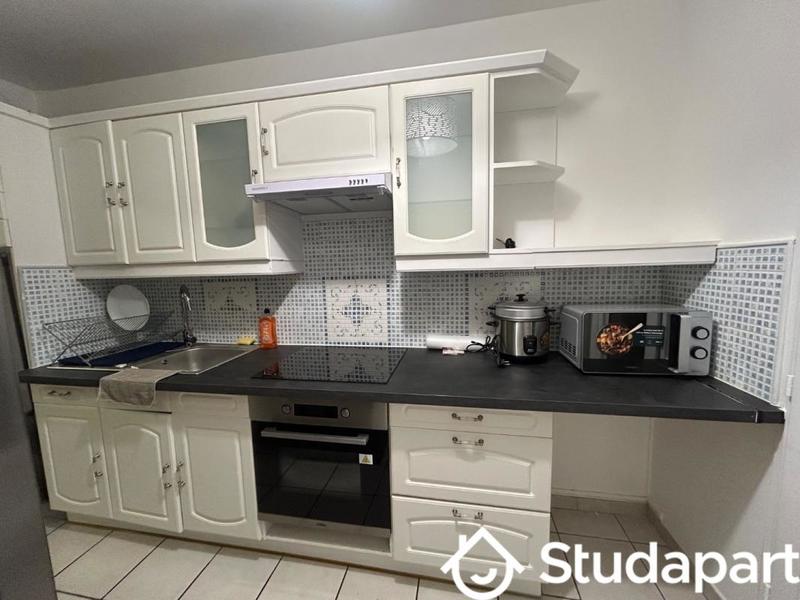 Chambre - 9 m² - 1 pièce