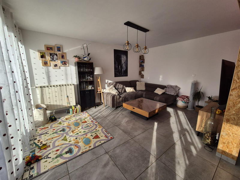 Maison - 101 m² - 5 pièces