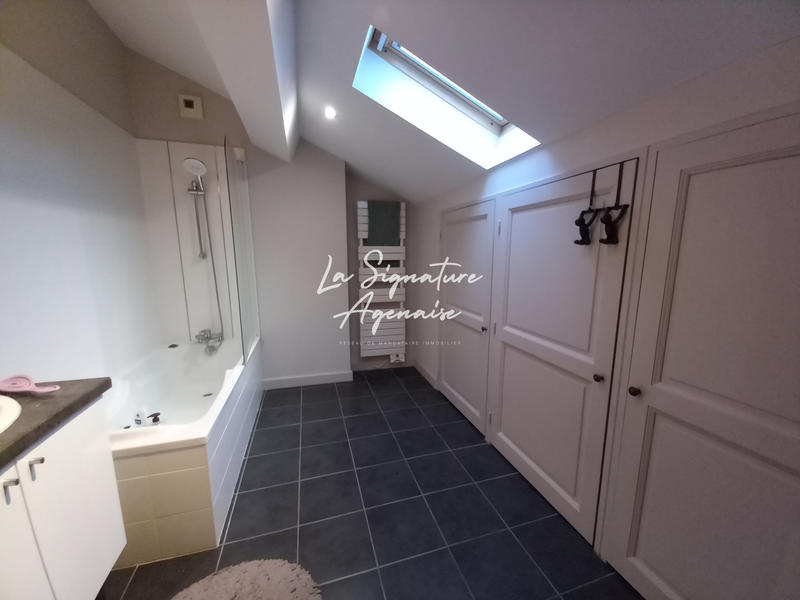 Appartement - 86 m² - 4 pièces