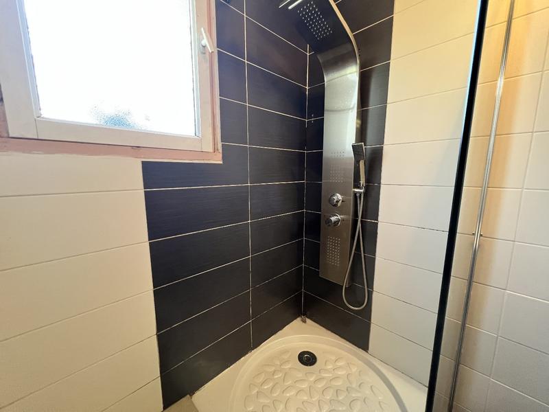 Maison - 90 m² - 6 pièces