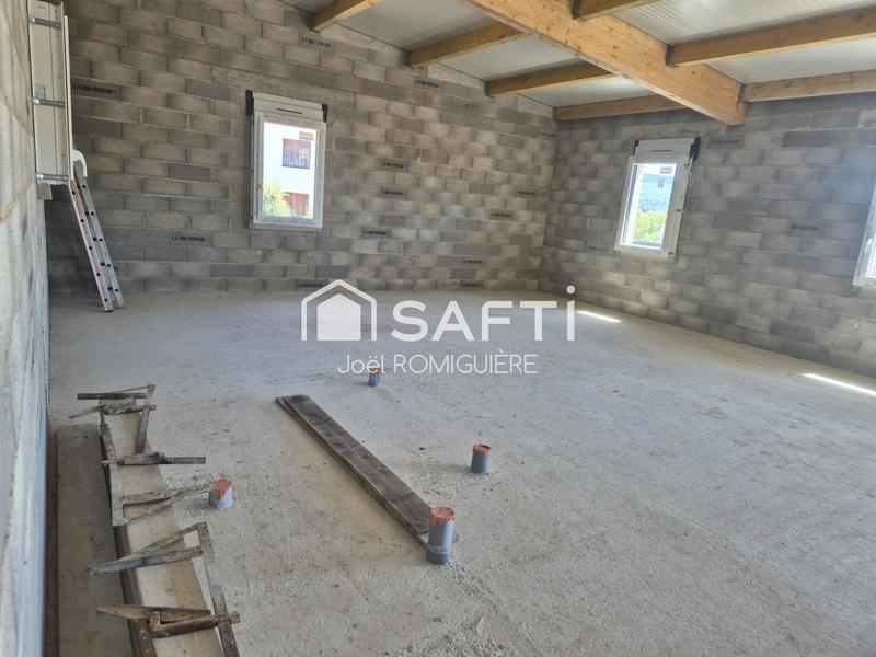 Maison - 121 m² - 4 pièces