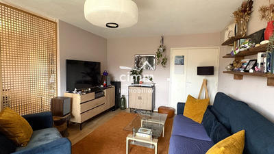 Appartement - 84 m² - 3 pièces