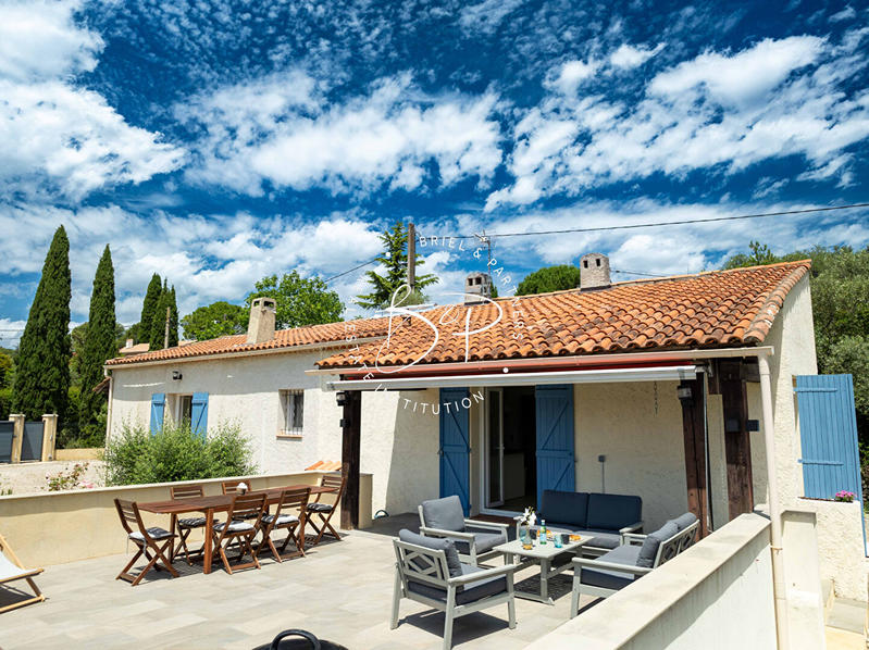 Maison - 112 m² - 5 pièces