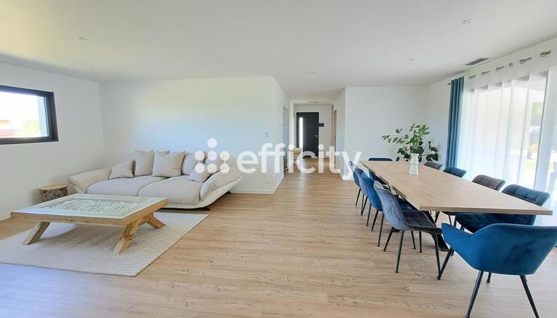 Maison - 150 m² - 5 pièces