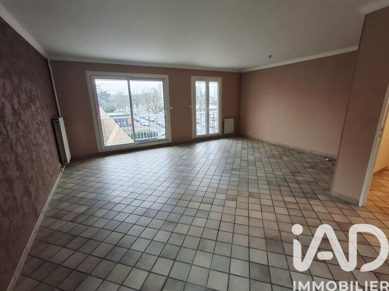 Appartement - 90 m² - 3 pièces