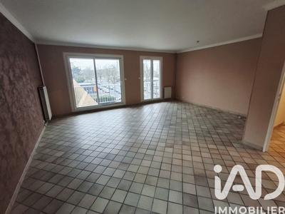 Appartement - 90 m² - 3 pièces