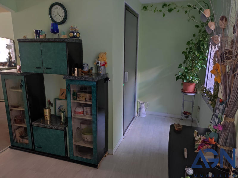 Maison - 180 m² - 5 pièces