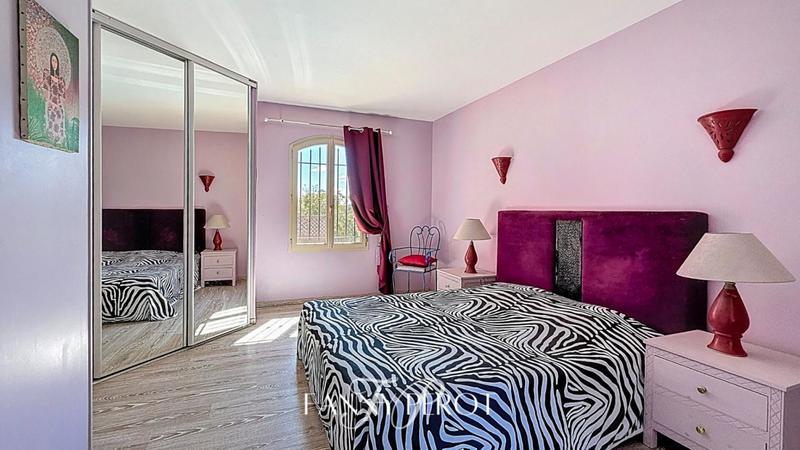 Maison - 145 m² - 5 pièces