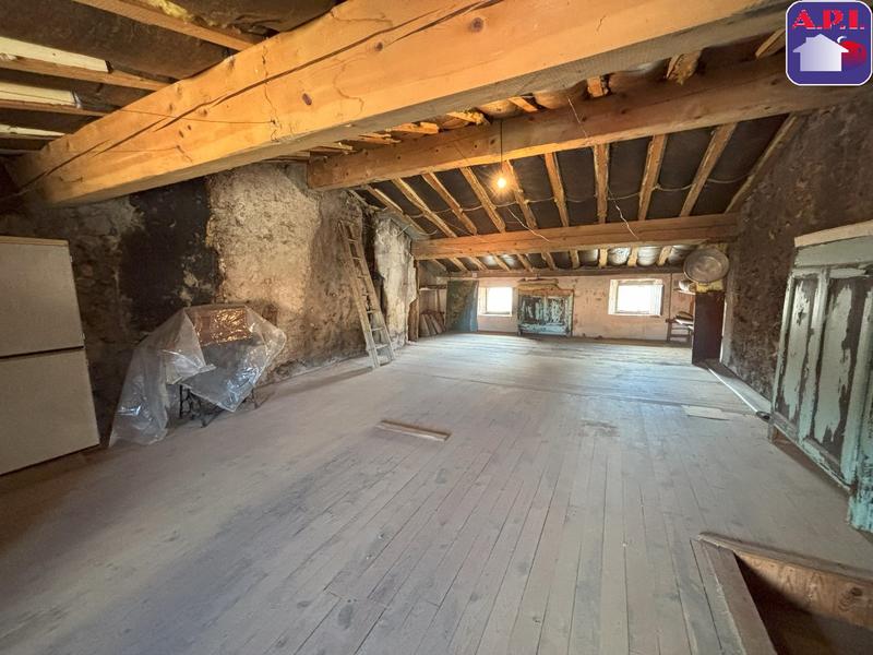 Maison - 142 m² - 6 pièces