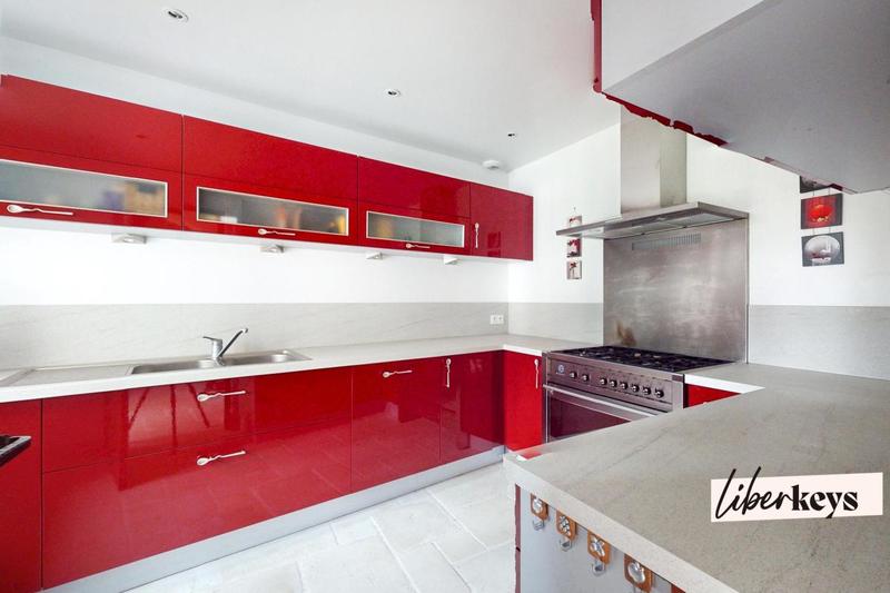 Maison de campagne - 500 m² - 13 pièces