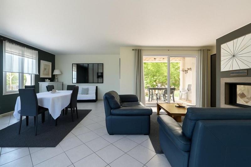 Maison - 171 m² - 7 pièces