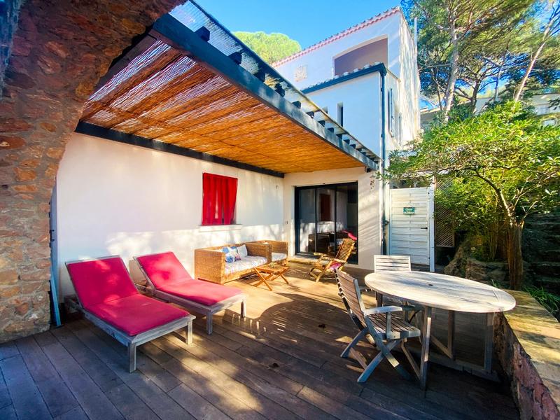 Maison - 213 m² - 6 pièces