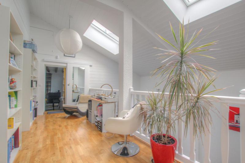 Maison traditionnelle - 200 m² - 7 pièces