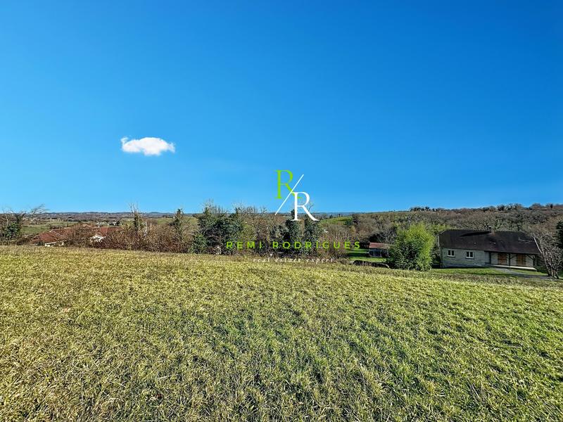 Terrain constructible - 2 072 m²
