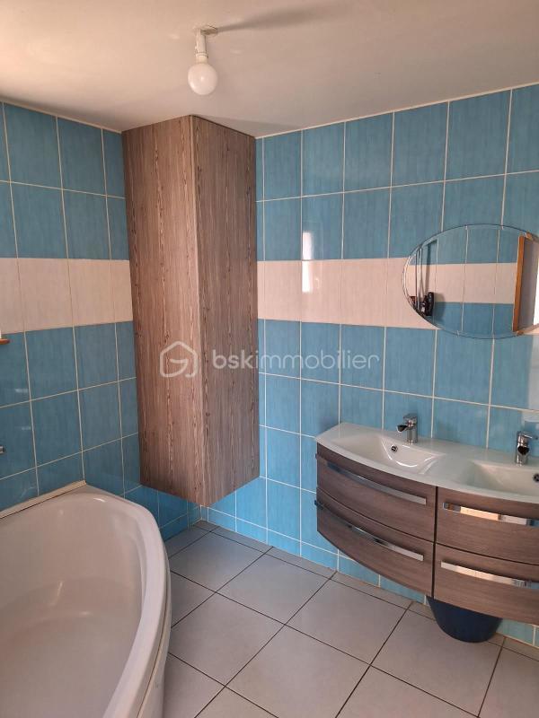 Maison traditionnelle - 110 m² - 5 pièces