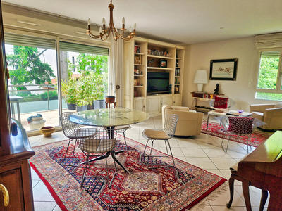 Appartement - 123 m² - 5 pièces