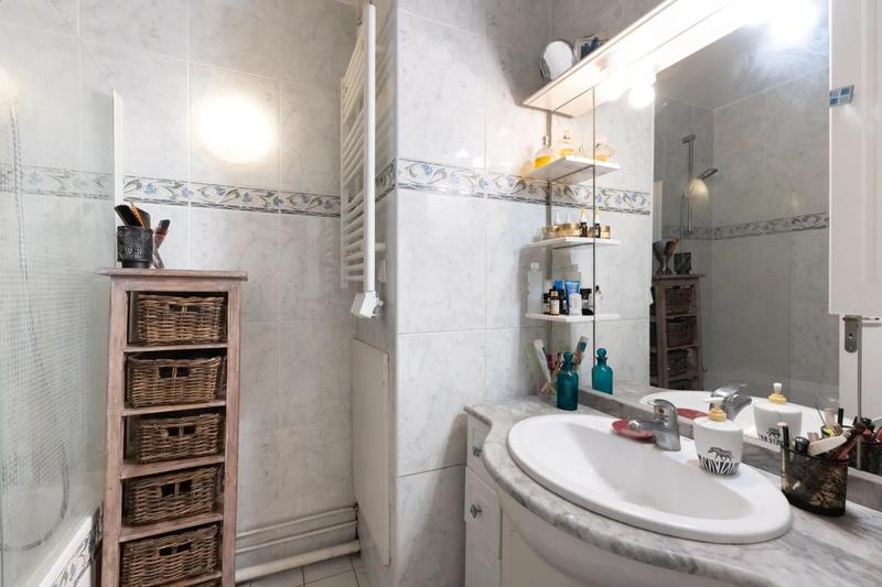 Appartement - 90 m² - 4 pièces