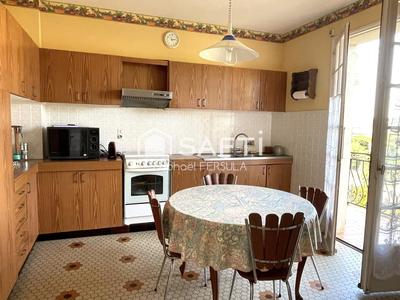 Maison - 160 m² - 6 pièces