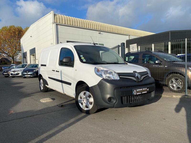 Renault Kangoo Maxi blue dci 115 cv bv6 3 places Gps attelage Bluetooth clim radars 1 ère main 9950 ht