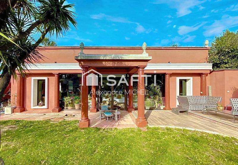 Maison - 289 m² - 7 pièces