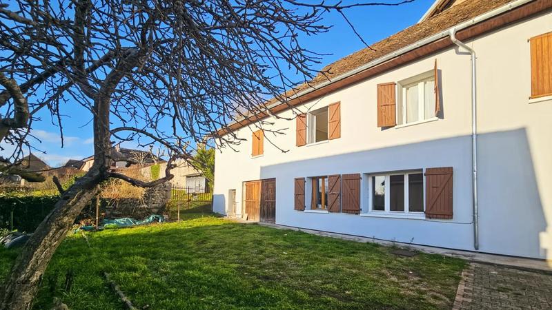 Maison - 143 m² - 5 pièces