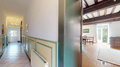 Maison - 536 m² - 13 pièces