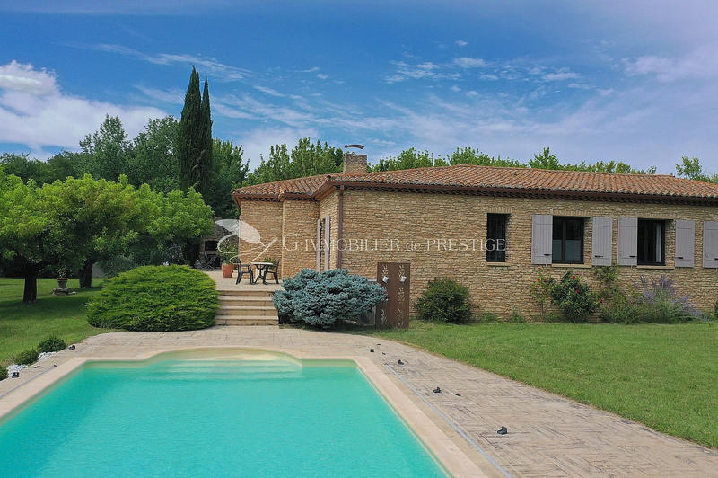 Villa - 230 m² - 5 pièces