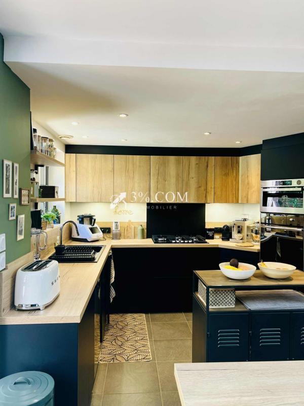 Maison - 88 m² - 4 pièces