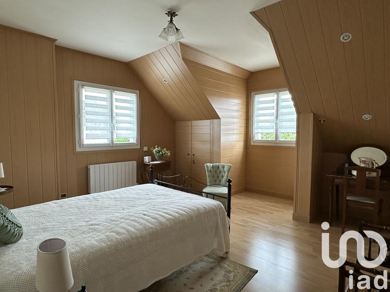 Maison - 209 m² - 6 pièces