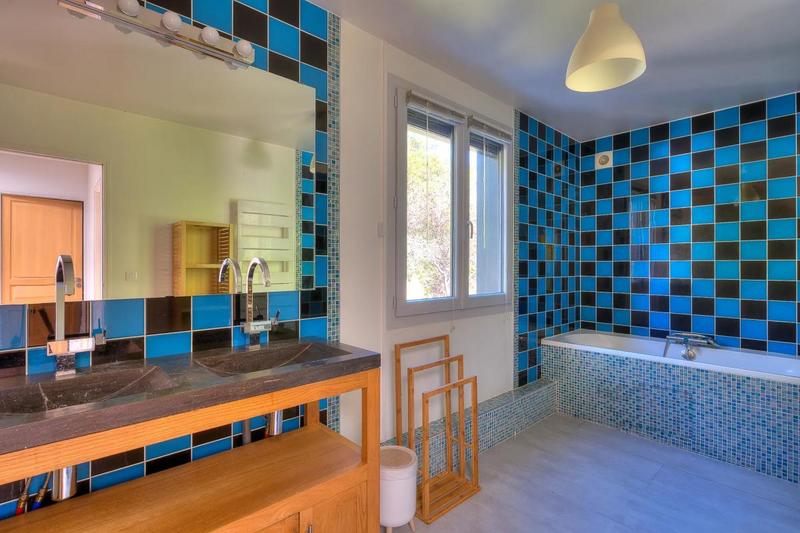 Maison d'architecte - 140 m² - 6 pièces