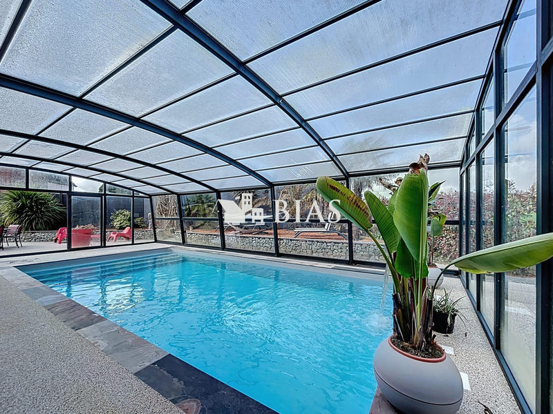 Maison contemporaine - 172 m² - 5 pièces