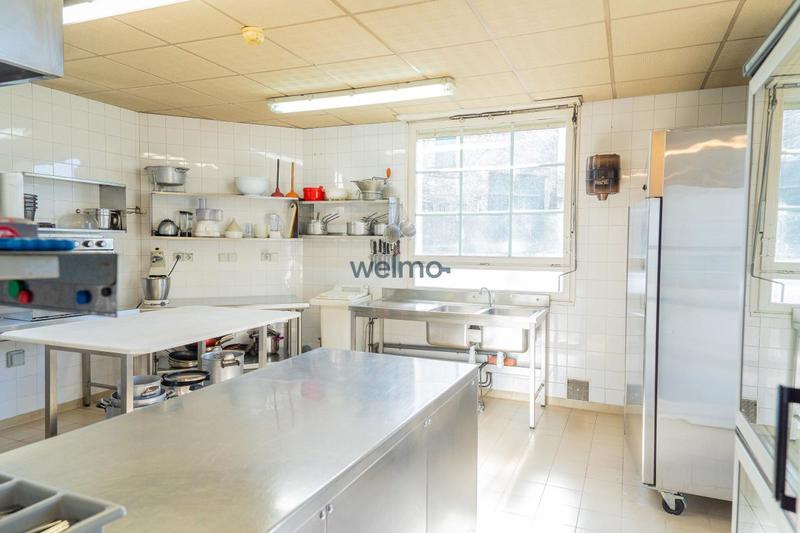 Demeure - 700 m² - 20 pièces