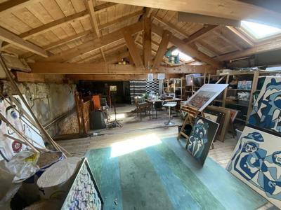 Demeure - 350 m² - 15 pièces