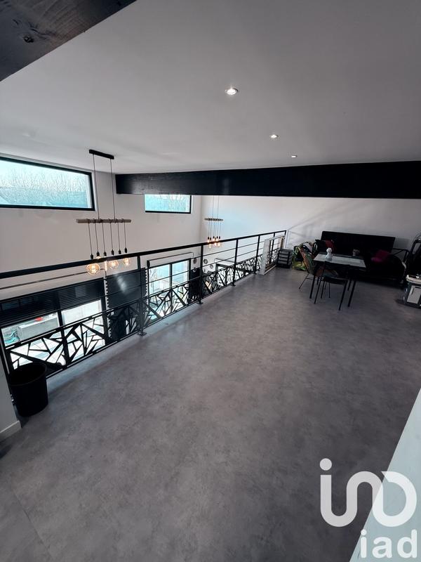 Maison - 277 m² - 7 pièces