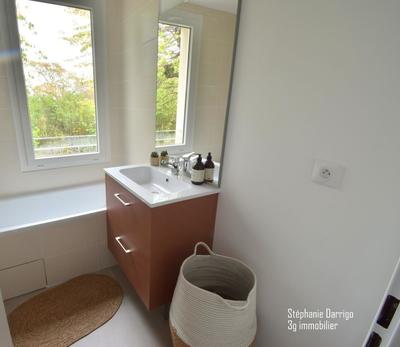 Appartement - 92 m² - 5 pièces