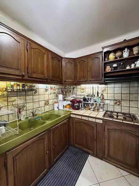 Maison - 232 m² - 8 pièces