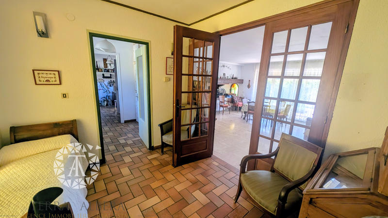 Villa - 354 m² - 11 pièces