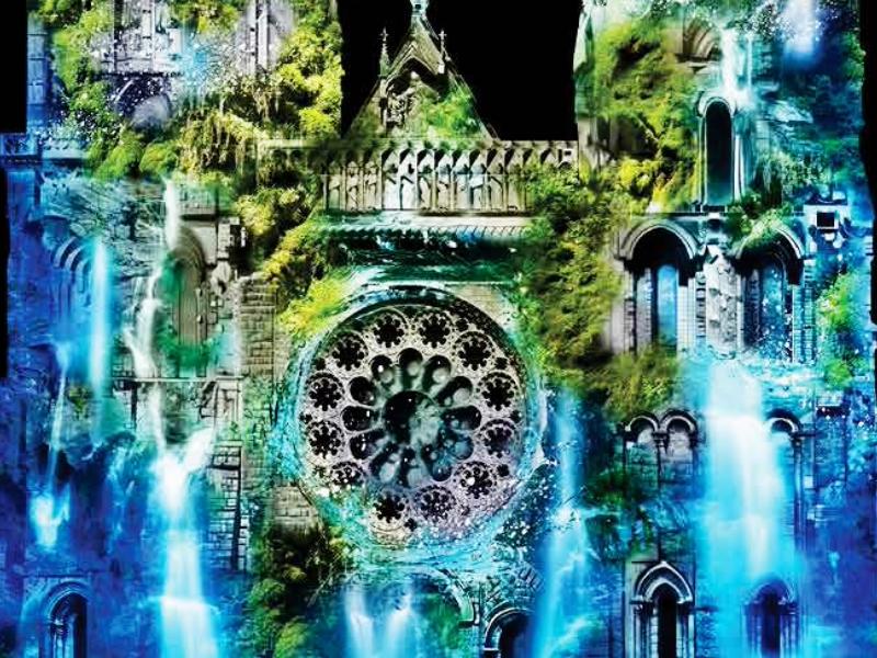 Nouveauté Chartres en Lumière : Bleu - miroir des Hommes et du Ciel